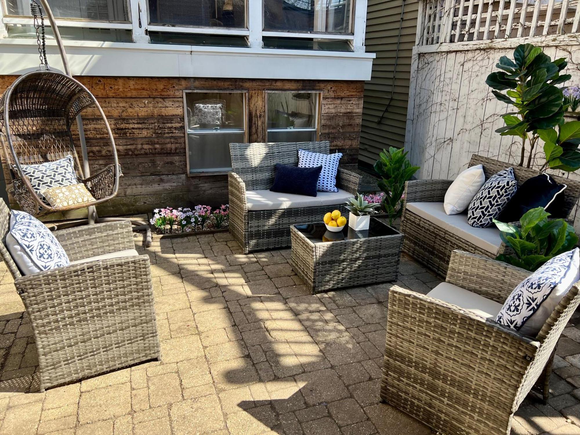 3 Bedroom Spacious Home In Ideal Location W Free Parking Back Yard Pets Welcome Chicago Exteriér fotografie