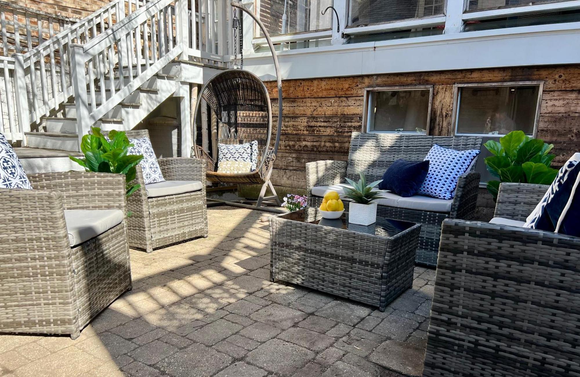 3 Bedroom Spacious Home In Ideal Location W Free Parking Back Yard Pets Welcome Chicago Exteriér fotografie