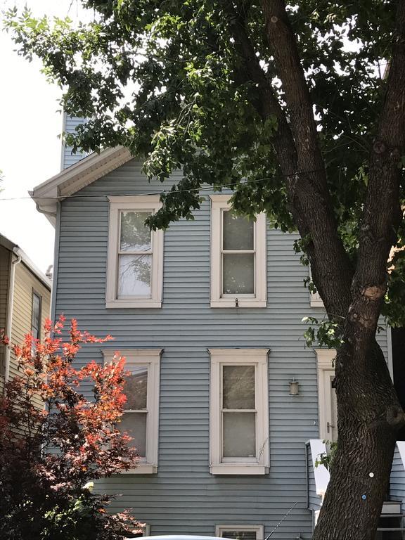 3 Bedroom Spacious Home In Ideal Location W Free Parking Back Yard Pets Welcome Chicago Exteriér fotografie
